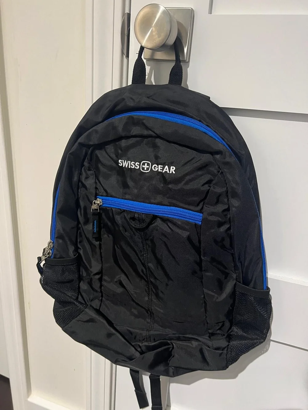 SwissGear compact backpack